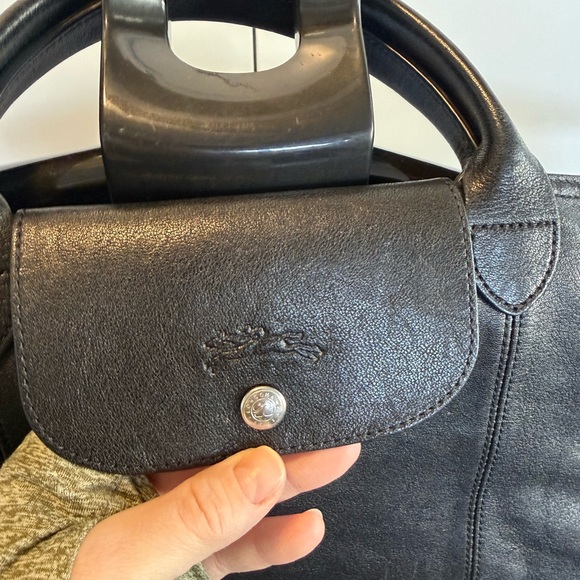 Longchamp Classic Black Leather Shoulder Bag - Picture 12 of 16